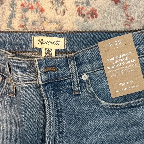 Madewell Dark Blue Flare Jeans - Picture 2 of 3